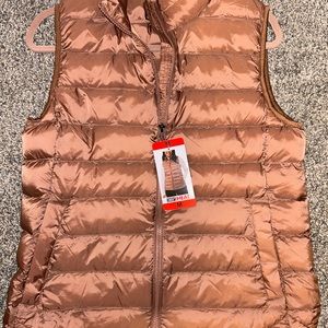 NWT Women’s Medium 32 Heat Puffer Vest